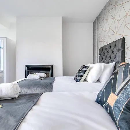 Sca-big House 9min To Nec - Sleeps 7 - Park 3 Vans Ferienhaus